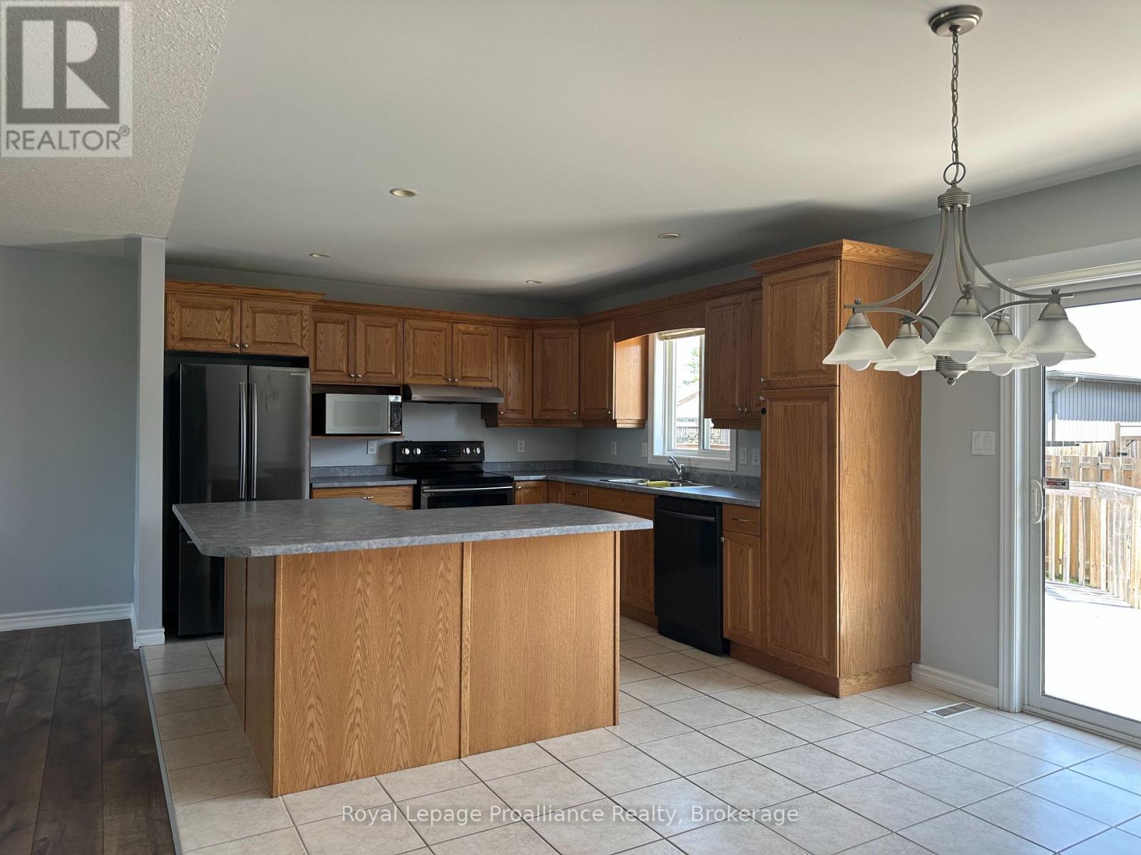 35 Forest Valley Drive, Quinte West, Ontario  K0K 2C0 - Photo 9 - X13173410