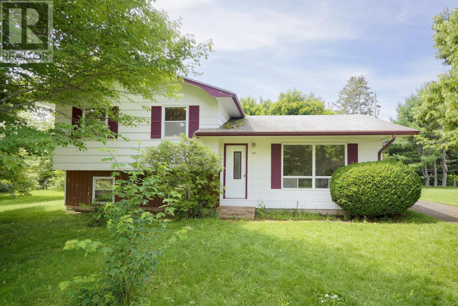 49 MacDonald Avenue, montague, Prince Edward Island