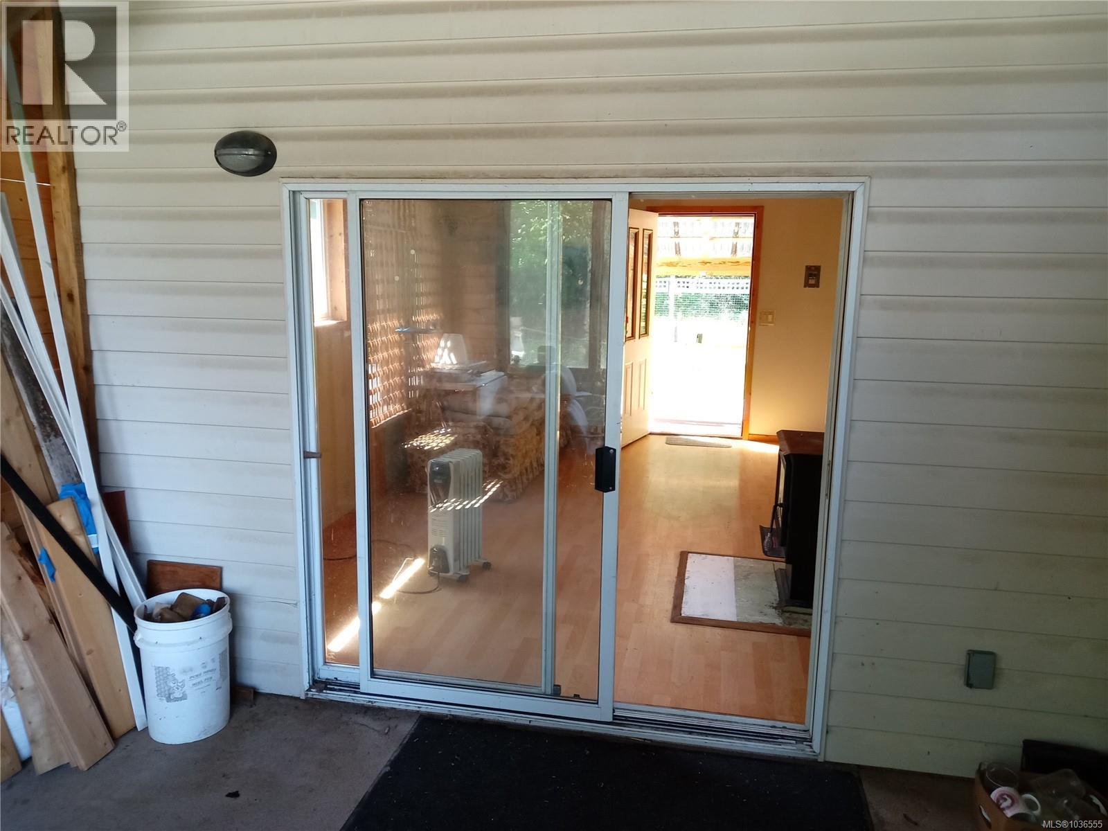 30 8631 South Shore Rd, Lake Cowichan, British Columbia  V0R 2G0 - Photo 4 - 1036555
