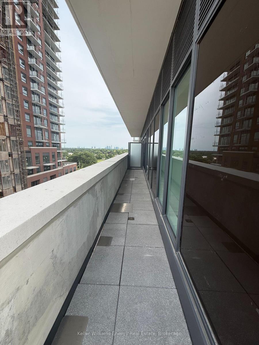 713 - 4010 Eglinton Avenue W, Toronto (Humber Heights), Ontario  M9A 4M2 - Photo 13 - W13610240