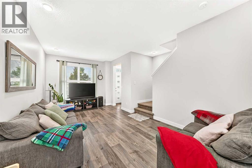 112 Carrington Boulevard Nw, Calgary, Alberta  T3P 1K8 - Photo 9 - A2325340
