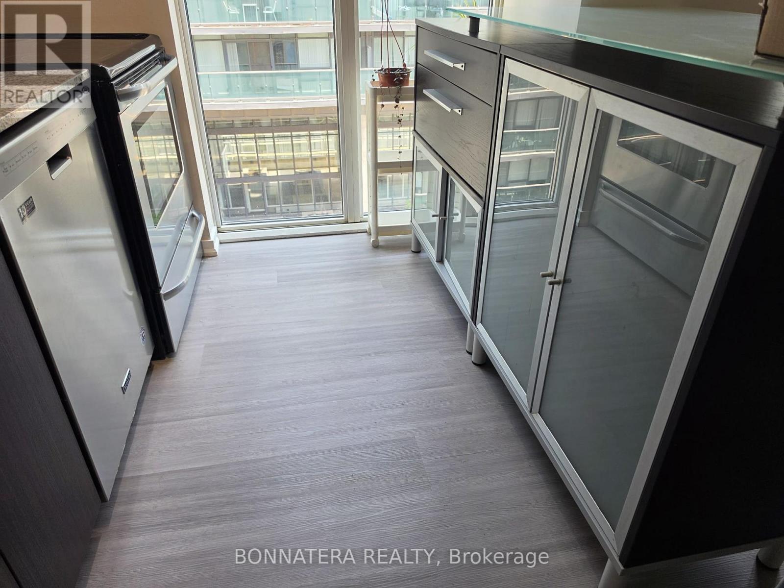1210 - 150 Sudbury Street, Toronto, Ontario  M6J 3S8 - Photo 13 - C13610228
