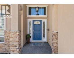 1285 Tanemura Crescent, Kelowna, British Columbia  V1P 1R5 - Photo 3 - 10395974