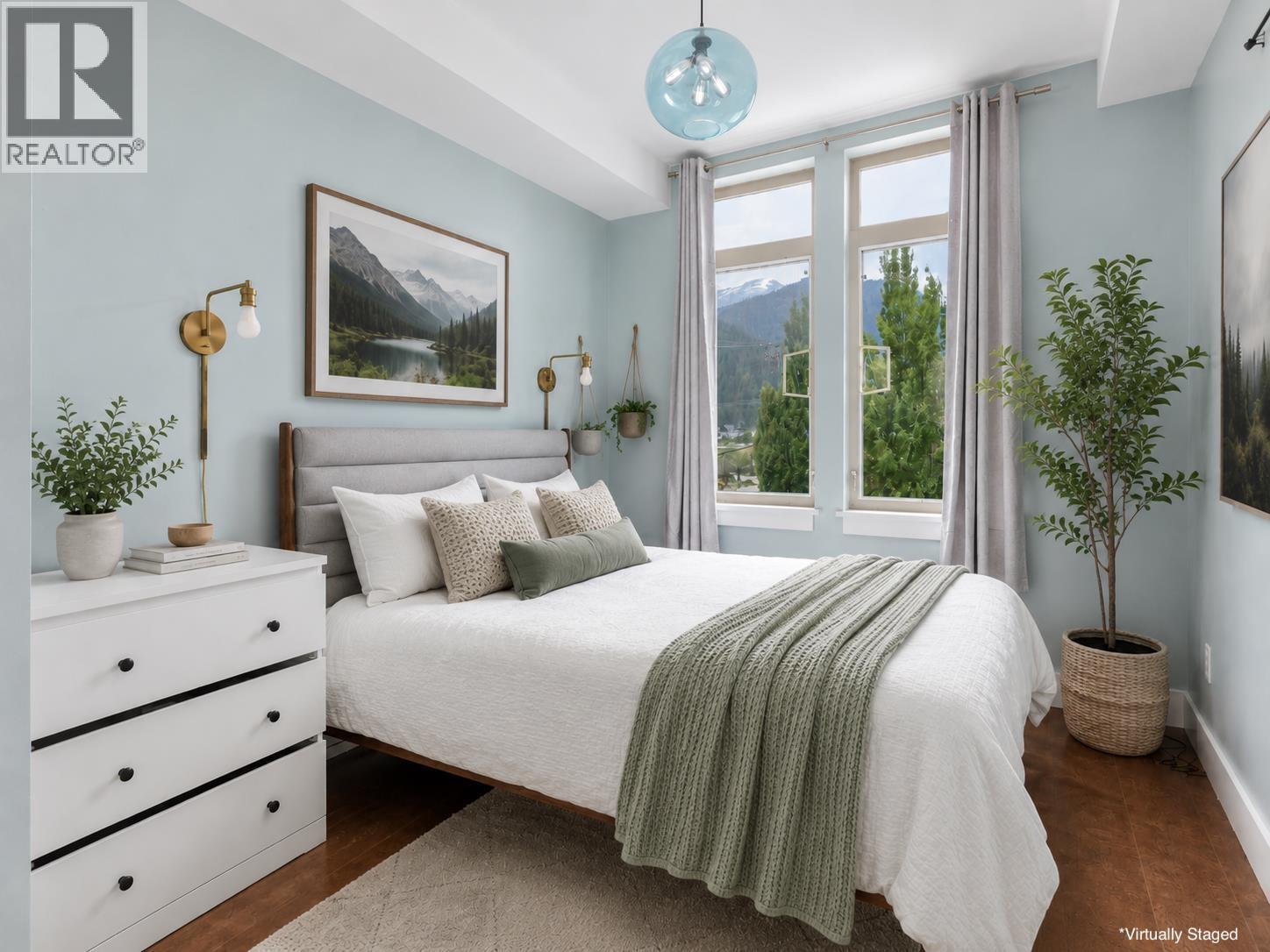 205 7330 Arbutus Street, Pemberton, British Columbia  V0N 2L1 - Photo 3 - R3150199