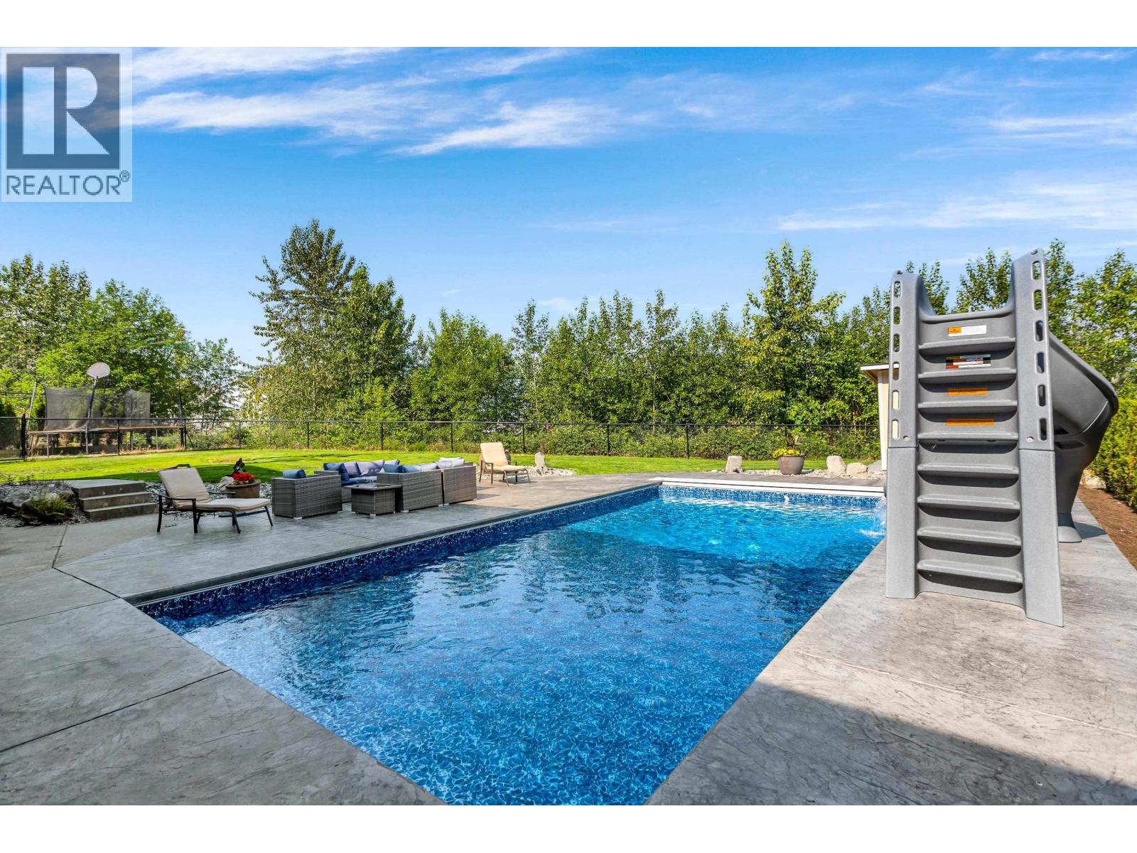 11011 Carmichael Street, Maple Ridge, British Columbia  V2W 0H3 - Photo 35 - R3150222