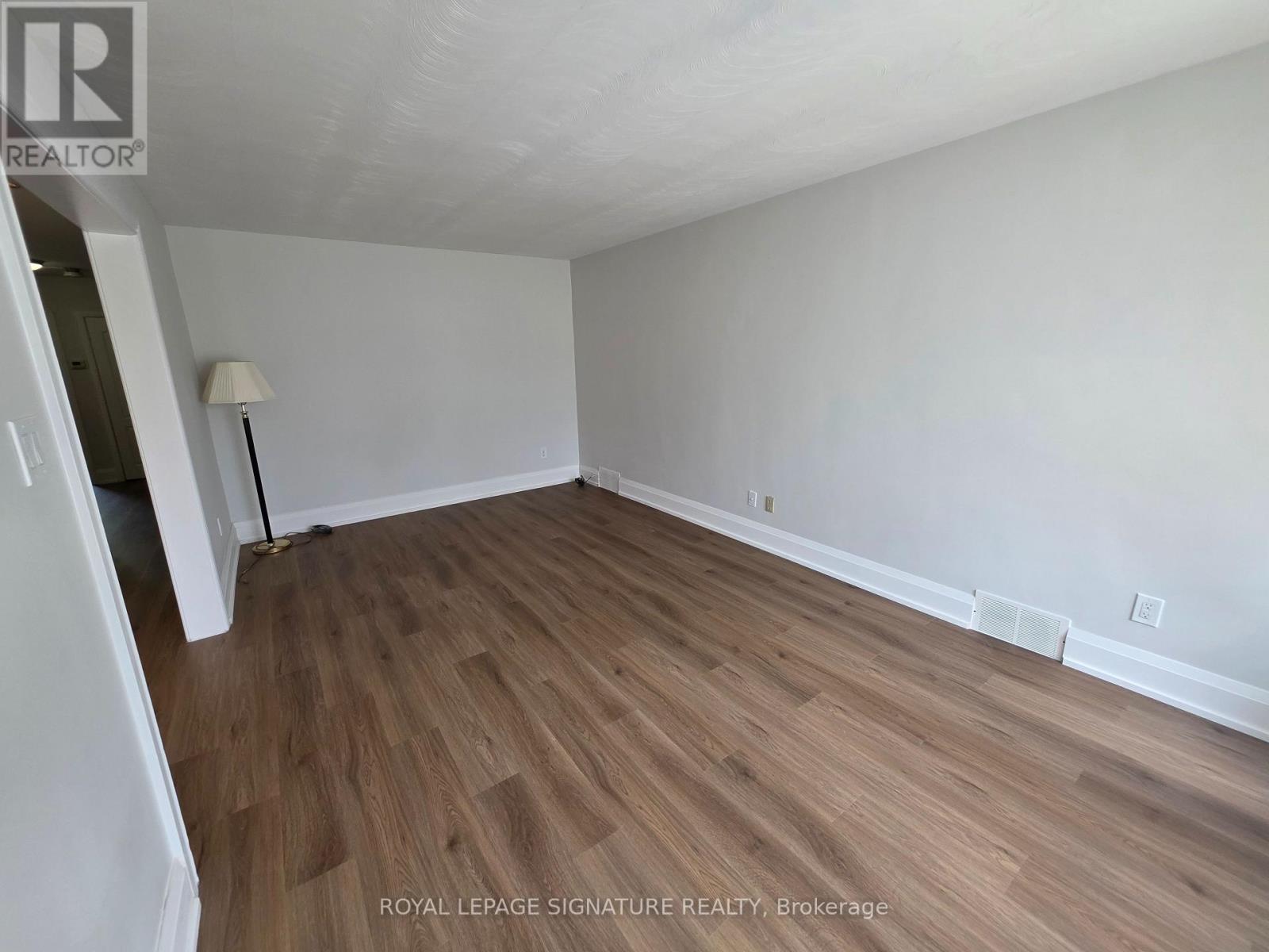 Main - 27 Maralim Road, Richmond Hill, Ontario  L4C 2K6 - Photo 8 - N13610248