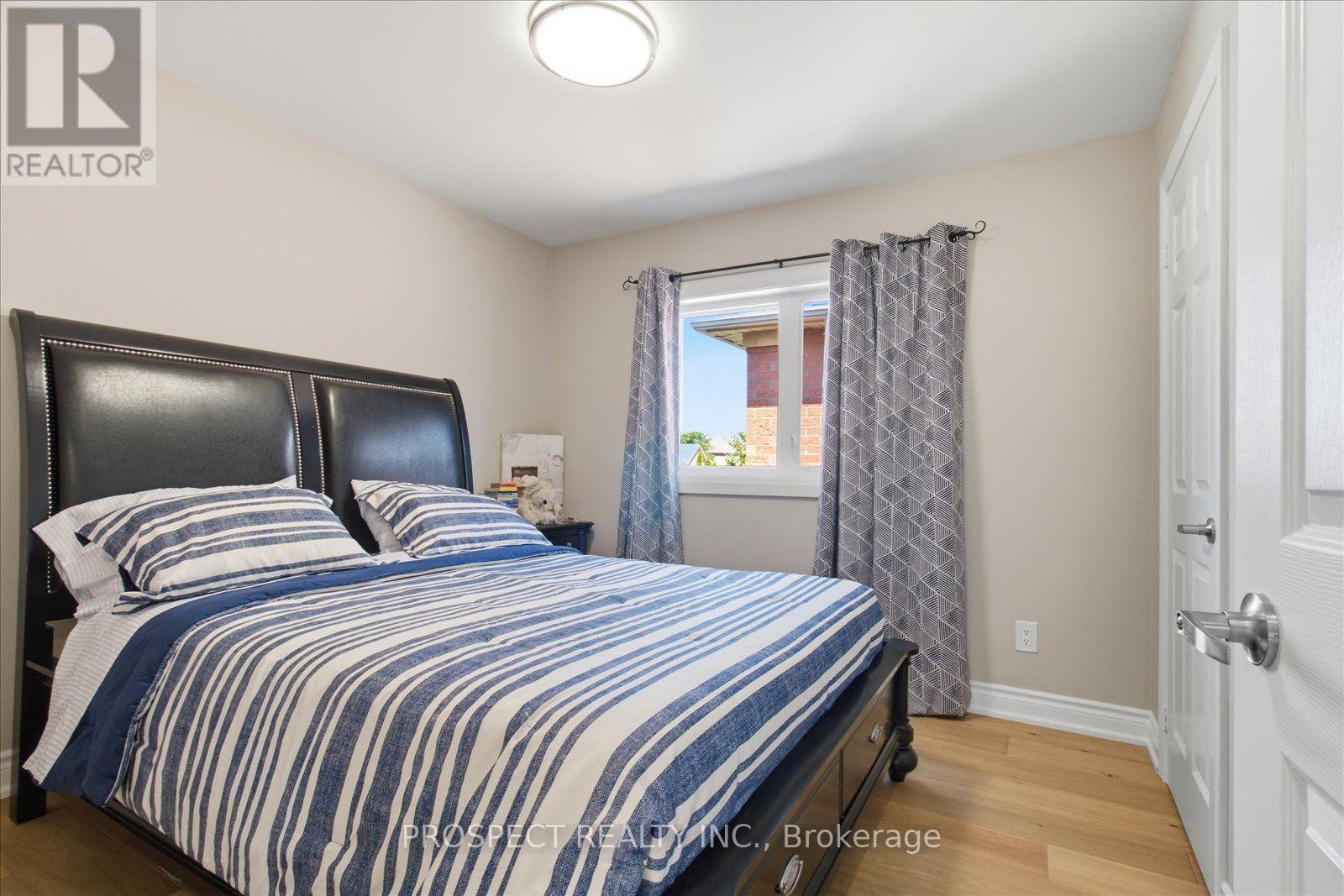 348 Vellore Avenue, Vaughan (Vellore Village), Ontario  L4H 2Z1 - Photo 14 - N13610278
