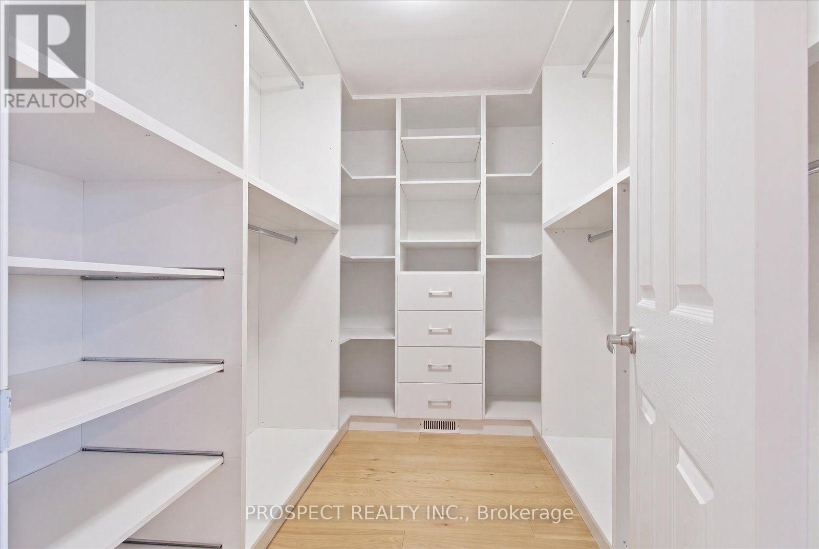348 Vellore Avenue, Vaughan (Vellore Village), Ontario  L4H 2Z1 - Photo 17 - N13610278