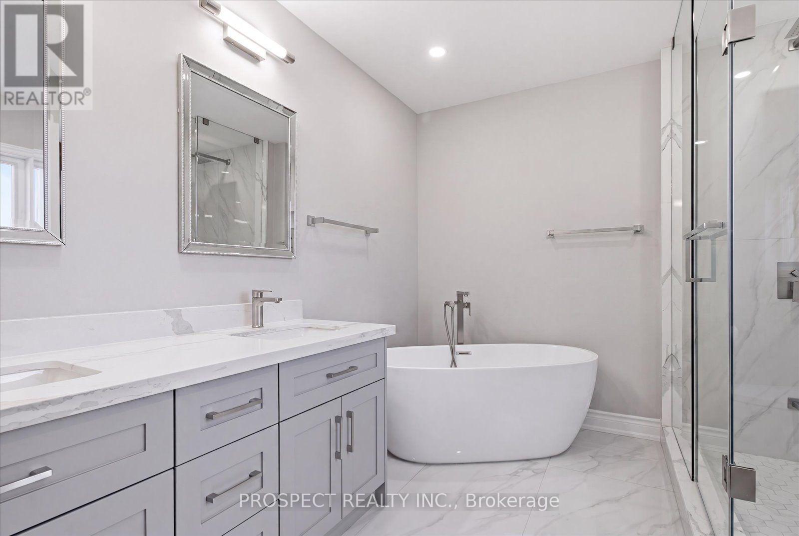 348 Vellore Avenue, Vaughan (Vellore Village), Ontario  L4H 2Z1 - Photo 18 - N13610278