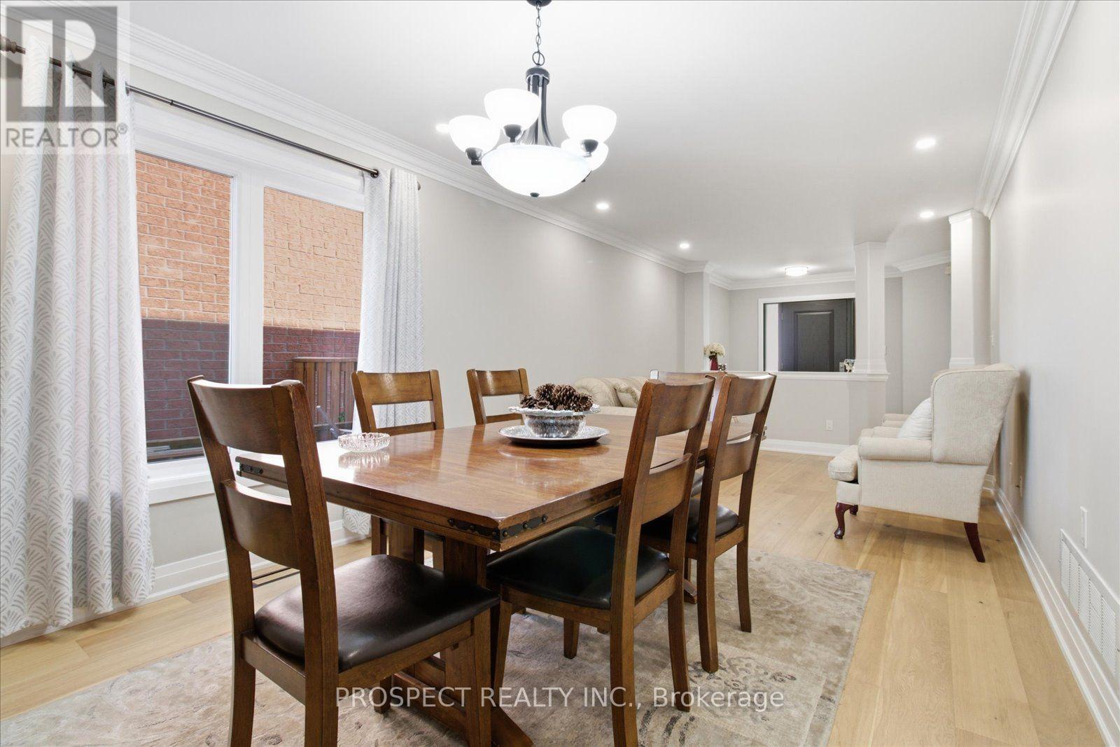 348 Vellore Avenue, Vaughan (Vellore Village), Ontario  L4H 2Z1 - Photo 3 - N13610278