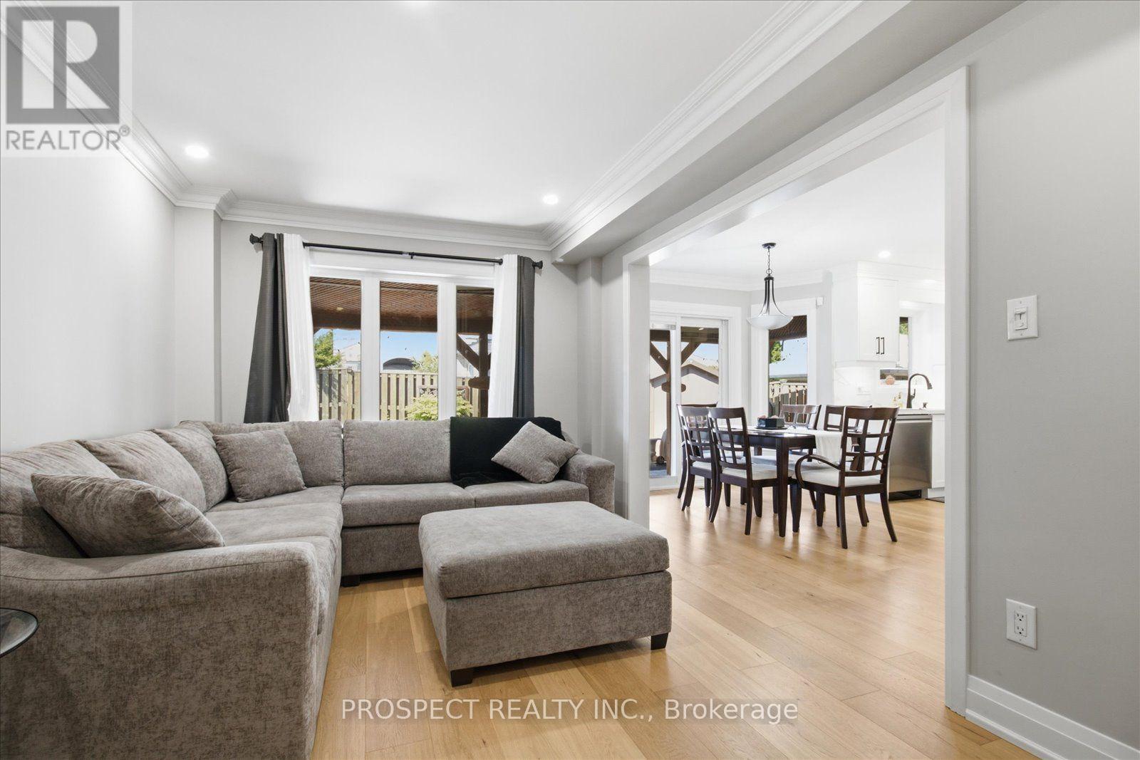 348 Vellore Avenue, Vaughan (Vellore Village), Ontario  L4H 2Z1 - Photo 8 - N13610278