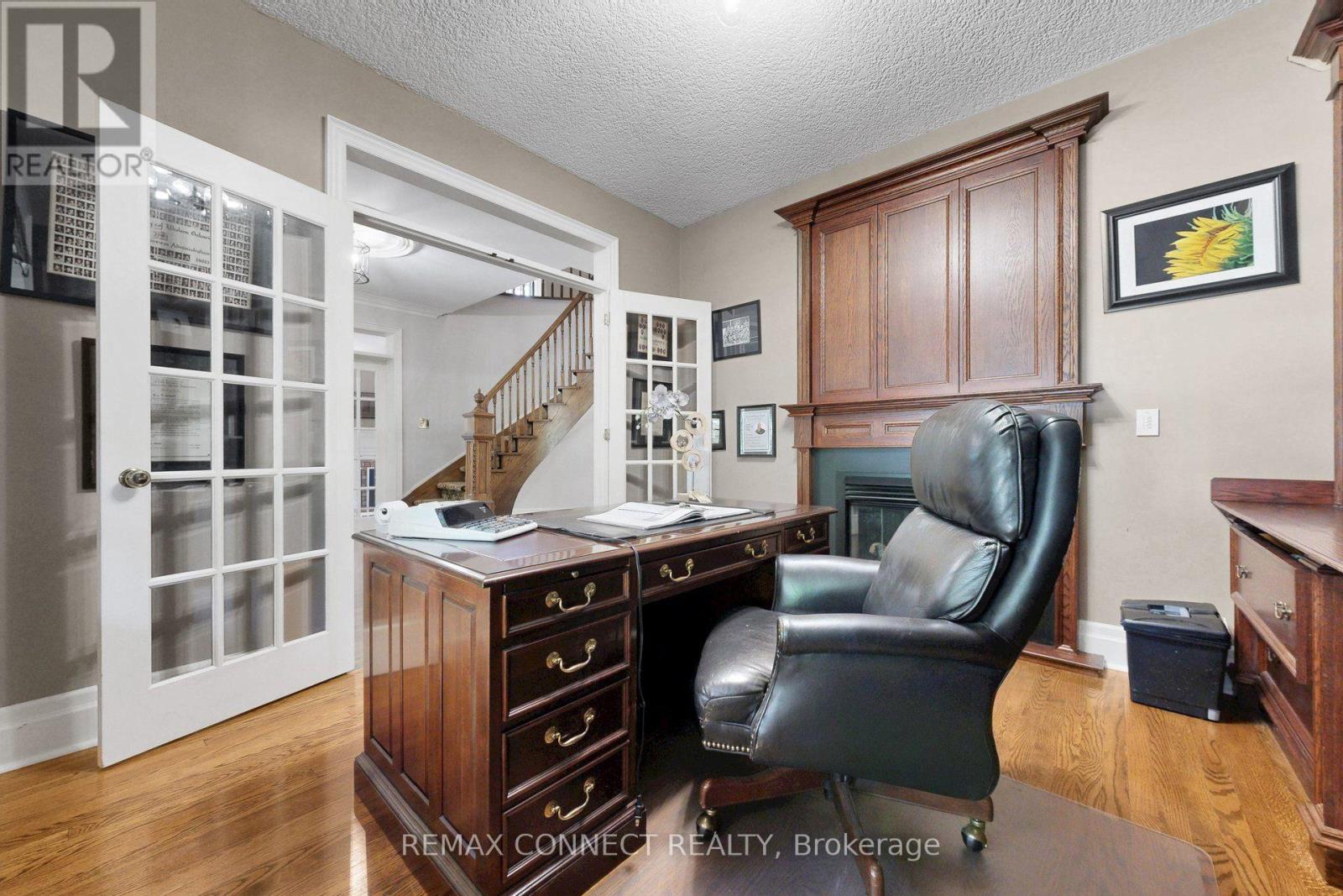 255 Loretta Crescent, Whitchurch-Stouffville, Ontario  L4A 1H4 - Photo 13 - N13610286