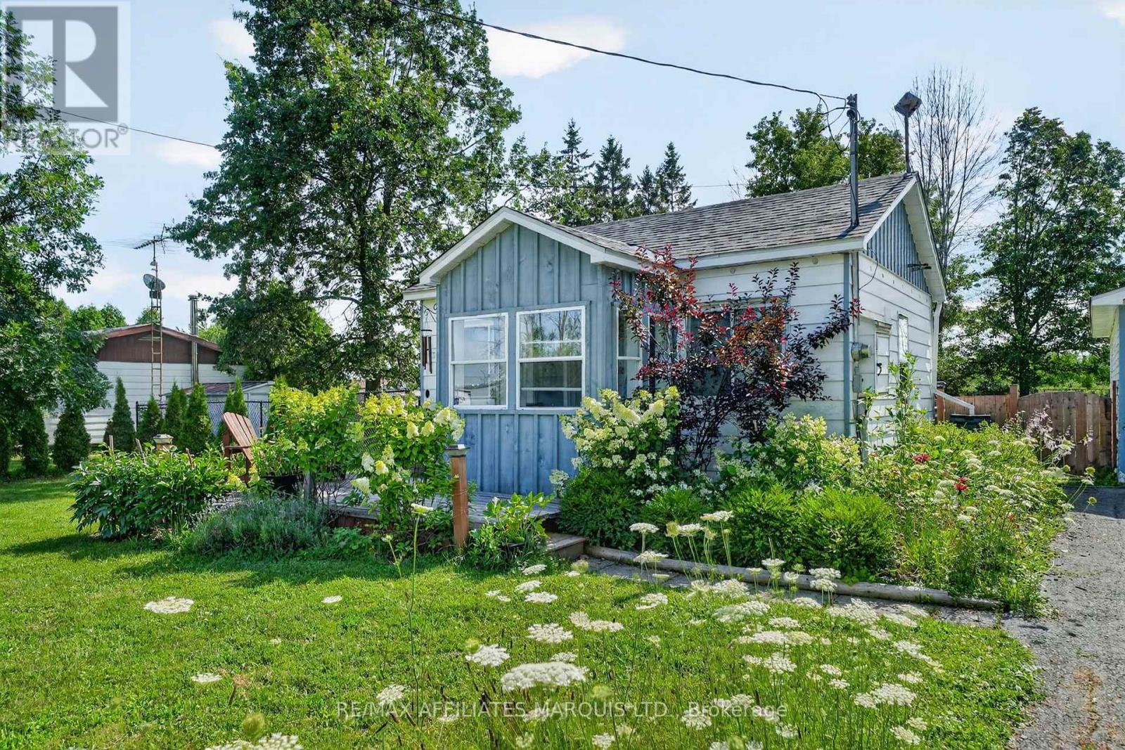 5414 Farran's Point Rd Road, South Stormont, Ontario  K0C 1M0 - Photo 2 - X13610224