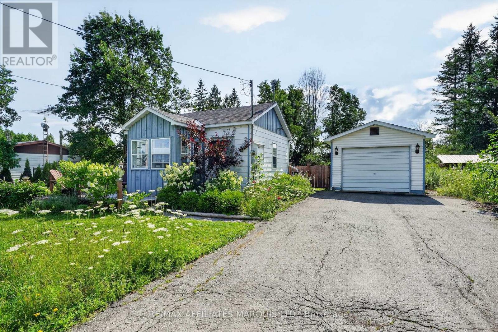5414 Farran's Point Rd Road, South Stormont, Ontario  K0C 1M0 - Photo 3 - X13610224