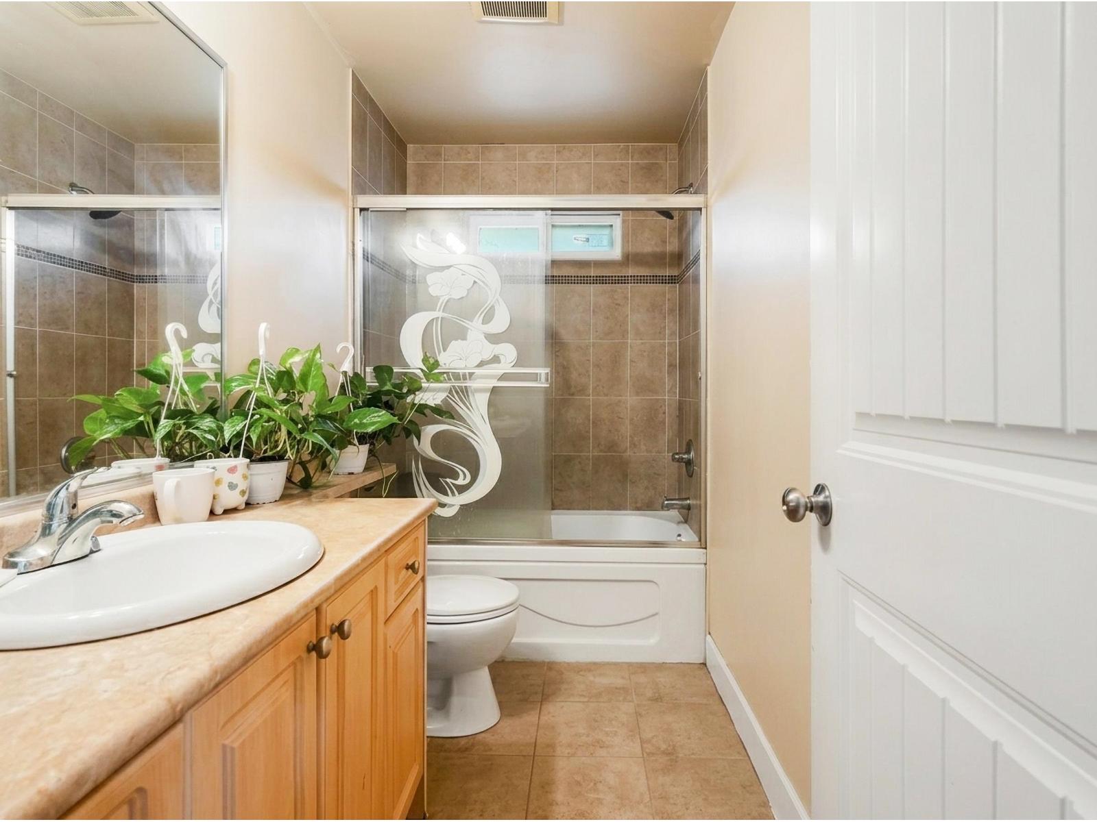 14065 100 Avenue, Surrey, British Columbia  V3T 1J7 - Photo 12 - R3145737