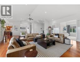 509 Caramillo Court, Kelowna, British Columbia  V1V 2K9 - Photo 10 - 10374577