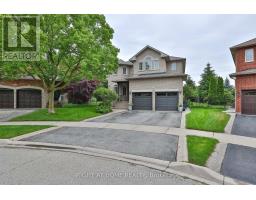 2275 WHITECLIFFE WAY, Oakville, Ontario