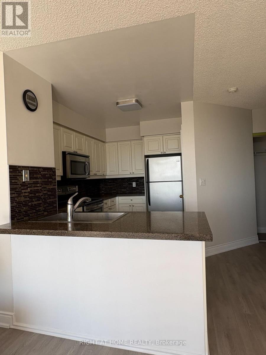 # 1812 - 1 Palace Pier Court, Toronto, Ontario  M8V 3W9 - Photo 7 - W13503554