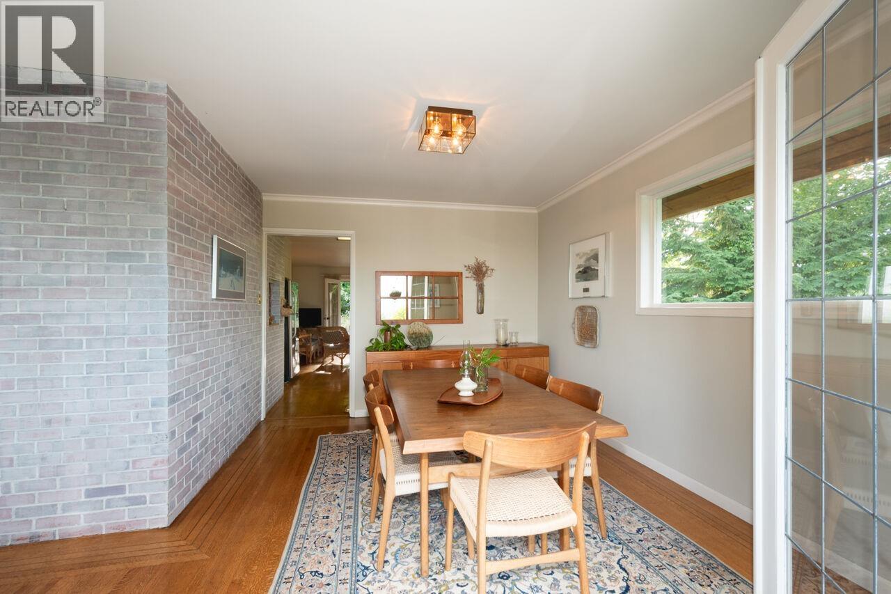 805 Younette Drive, West Vancouver, British Columbia  V7T 1T1 - Photo 9 - R3150201