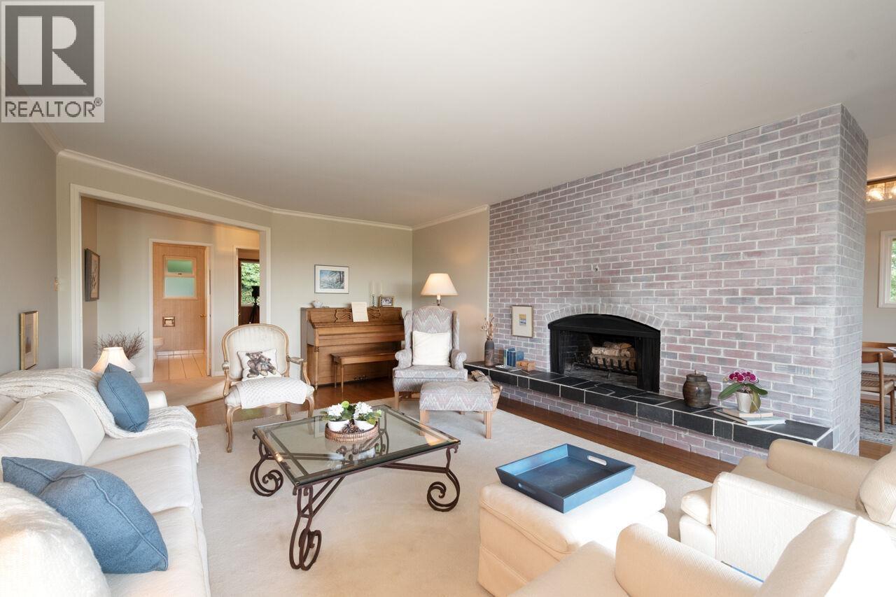 805 Younette Drive, West Vancouver, British Columbia  V7T 1T1 - Photo 5 - R3150201