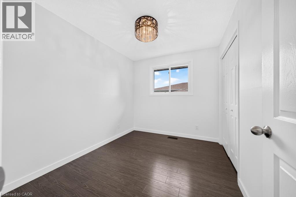 8 Acadia Crescent, St. Catharines, Ontario  L2P 1H8 - Photo 23 - 40846970