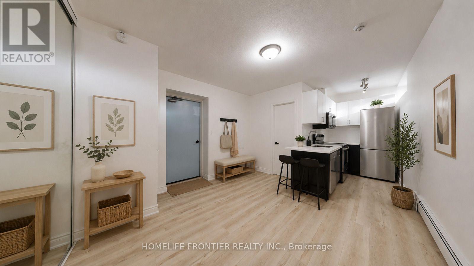 101 - 291 SCARLETT ROAD, Toronto, Ontario