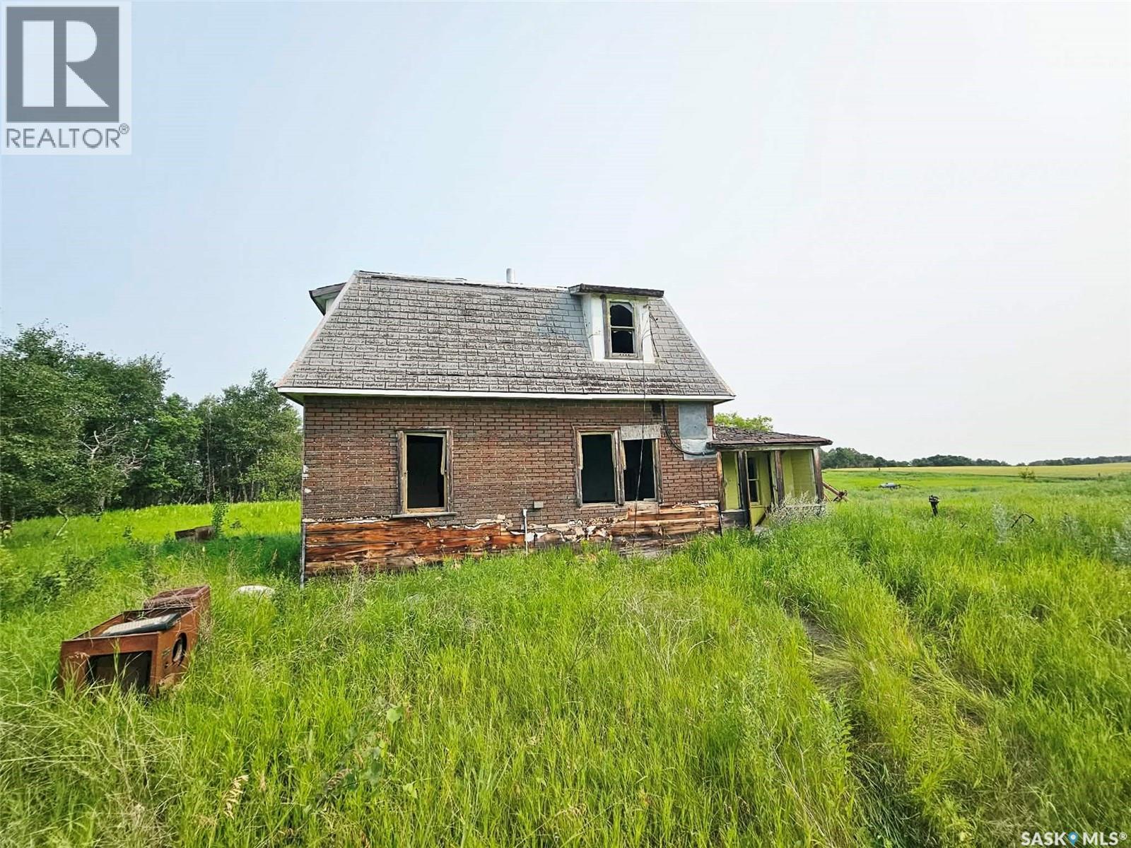 R.a.k. Waterfront Farm, Kaposvar Lake, Saskatchewan  S0A 0X0 - Photo 6 - SK043470
