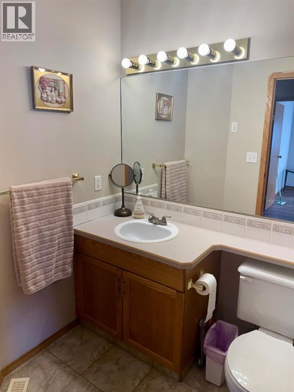 12 Clearwater Crescent, Wetaskiwin, Alberta  T0A 2C1 - Photo 10 - A2314967