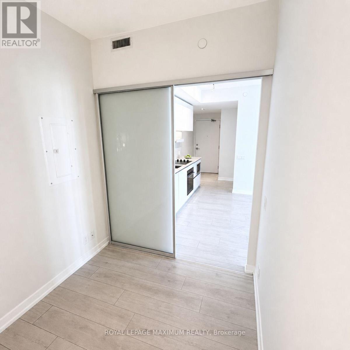 5512 - 5 Buttermill Avenue, Vaughan, Ontario  L4K 0J5 - Photo 15 - N13121058