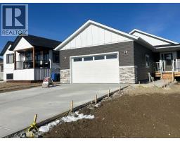 2017 30 Avenue, Nanton, Alberta