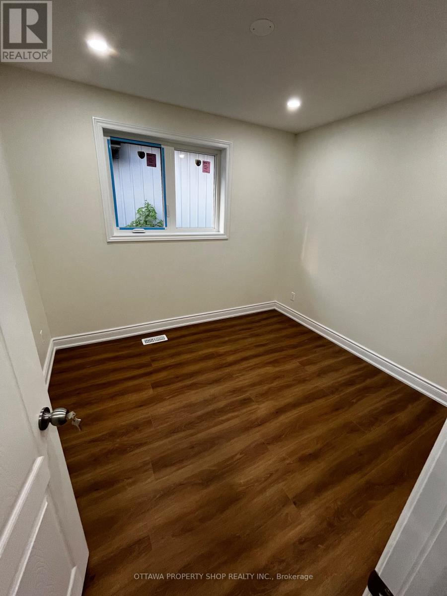 12 Council Crescent, Toronto, Ontario  M3J 1J6 - Photo 16 - W13610420