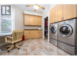 375 Trumpeter Court, Kelowna, British Columbia  V1W 5J4 - Photo 34 - 10378537