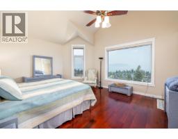 375 Trumpeter Court, Kelowna, British Columbia  V1W 5J4 - Photo 24 - 10378537