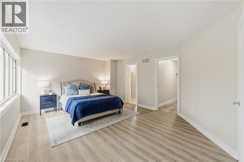 3686 St Laurent Court, Mississauga, Ontario  L5L 4T1 - Photo 32 - 40836713