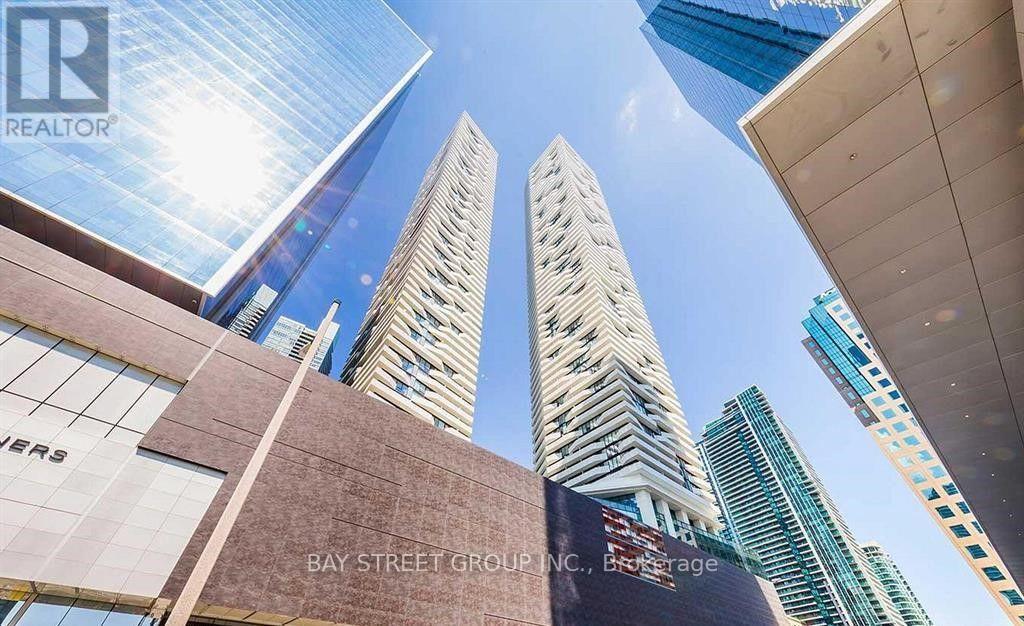 4601 - 100 HARBOUR STREET, Toronto, Ontario