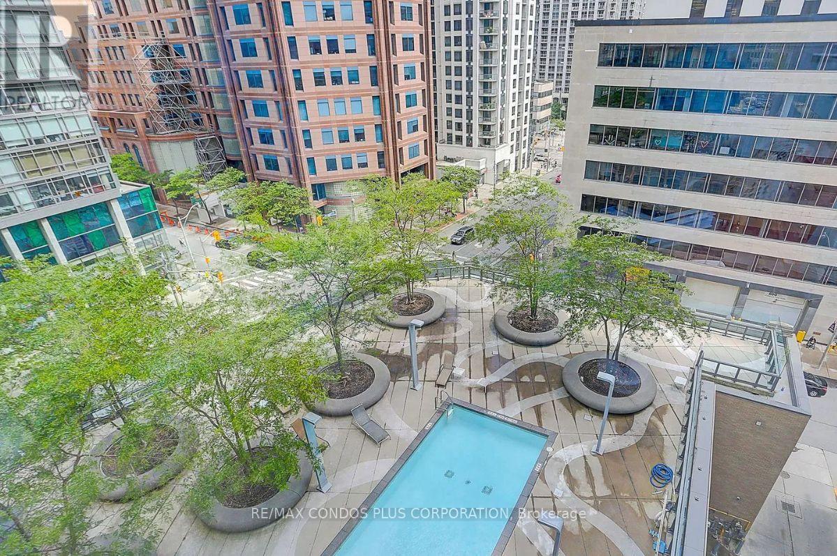 5007 - 832 Bay Street, Toronto (Bay Street Corridor), Ontario  M5S 1Z6 - Photo 12 - C13610396