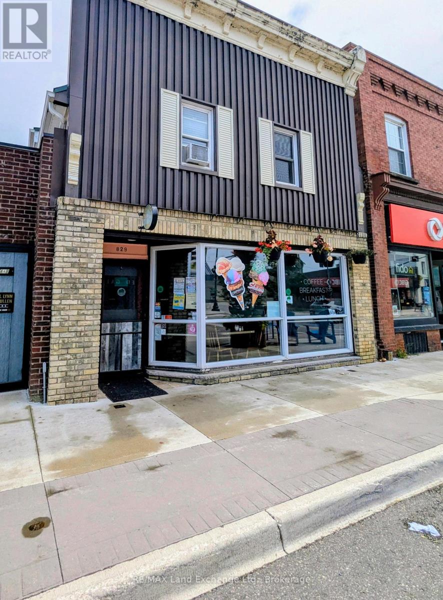 829 Queen Street, Kincardine, Ontario  N2Z 2Y2 - Photo 2 - X13610384