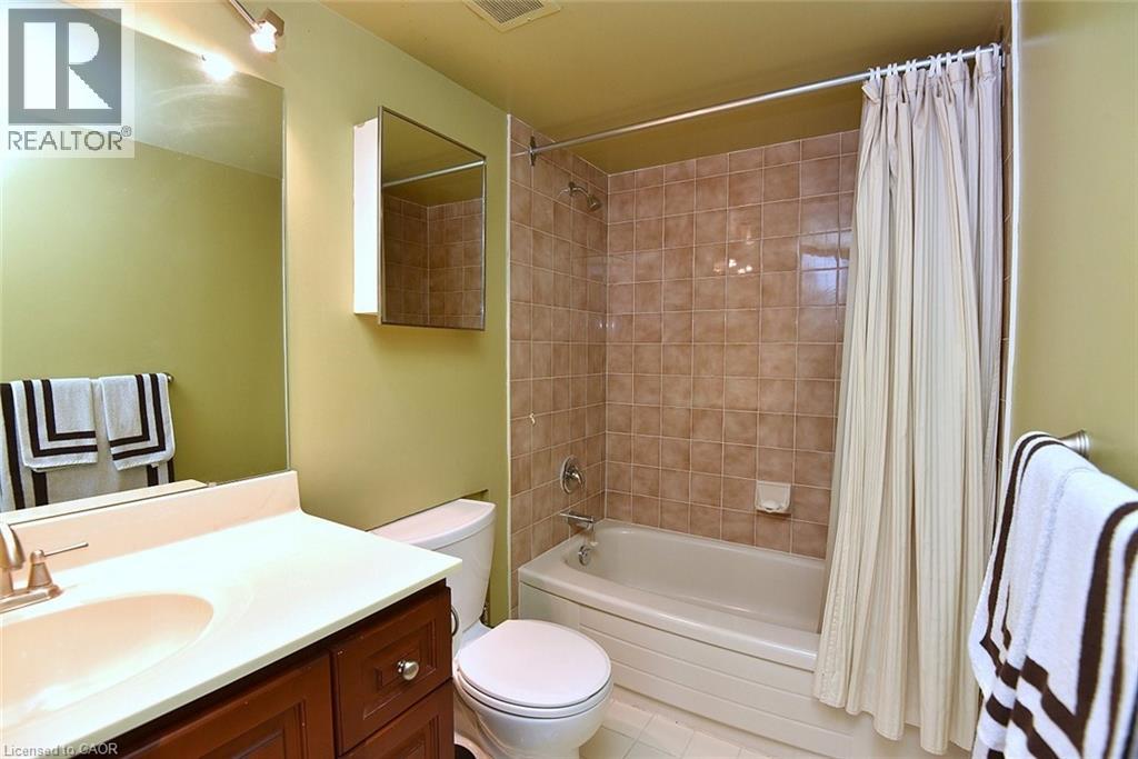 55 Kingsbridge Garden Circle Unit# 2210, Mississauga, Ontario  L5R 1Y1 - Photo 18 - 40847297