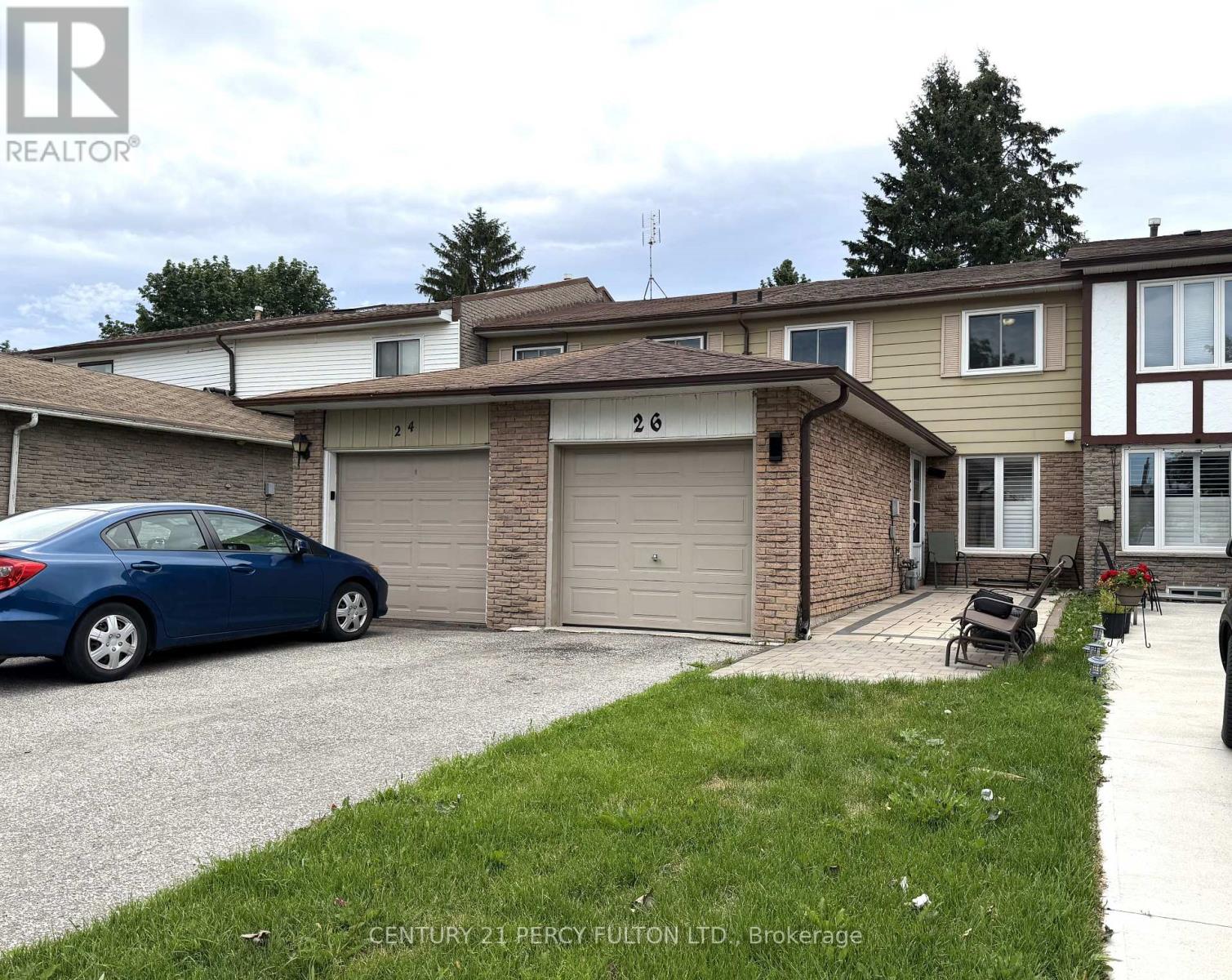 26 Robbinstone Drive, Toronto, Ontario  M1B 2E6 - Photo 2 - E13477966
