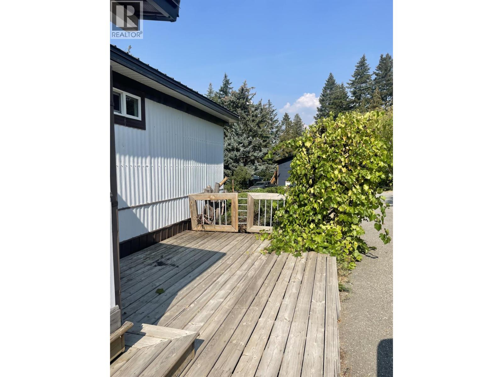 3284 Queens Avenue Unit# 1, Moyie, British Columbia  V0B 2A0 - Photo 11 - 10391839