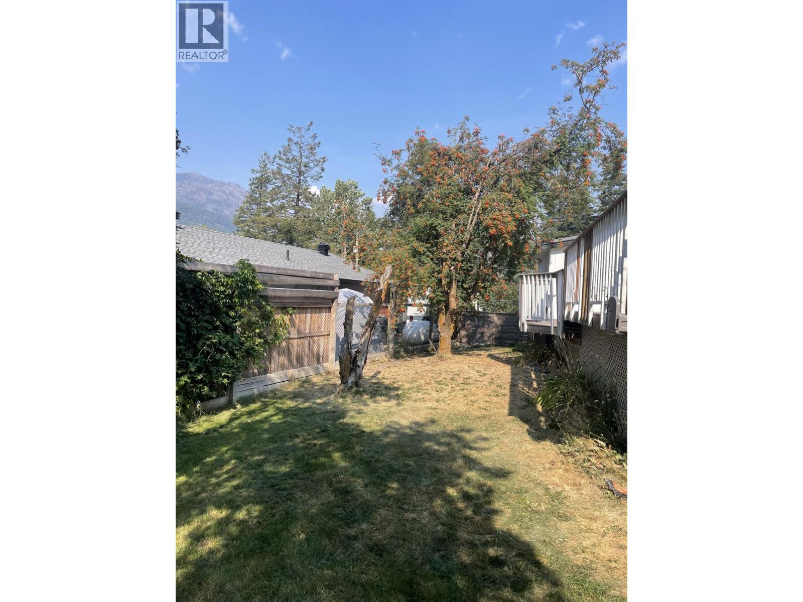 3284 Queens Avenue Unit# 1, Moyie, British Columbia  V0B 2A0 - Photo 63 - 10391839