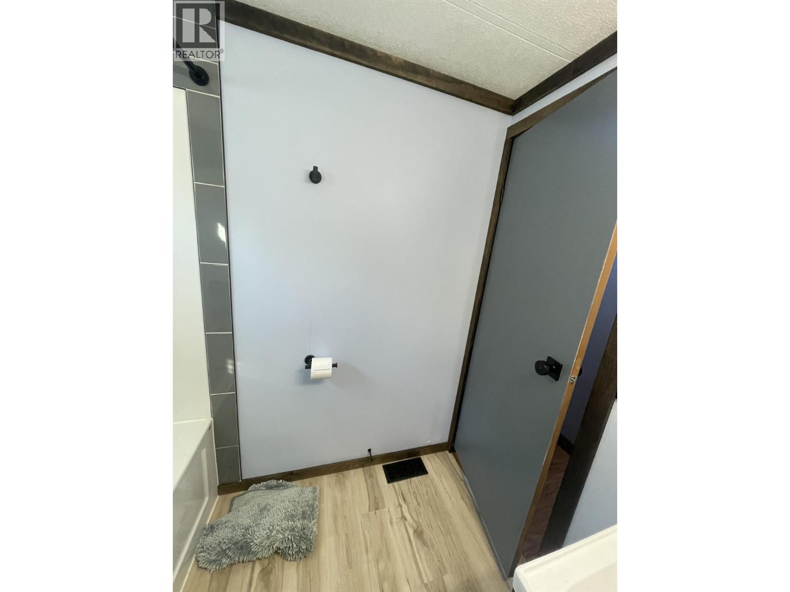 3284 Queens Avenue Unit# 1, Moyie, British Columbia  V0B 2A0 - Photo 40 - 10391839