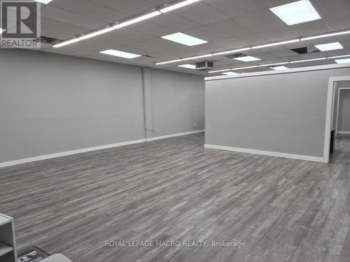 2 - 1022 Barton Street E, Hamilton, Ontario  L8L 3E4 - Photo 4 - X12992040