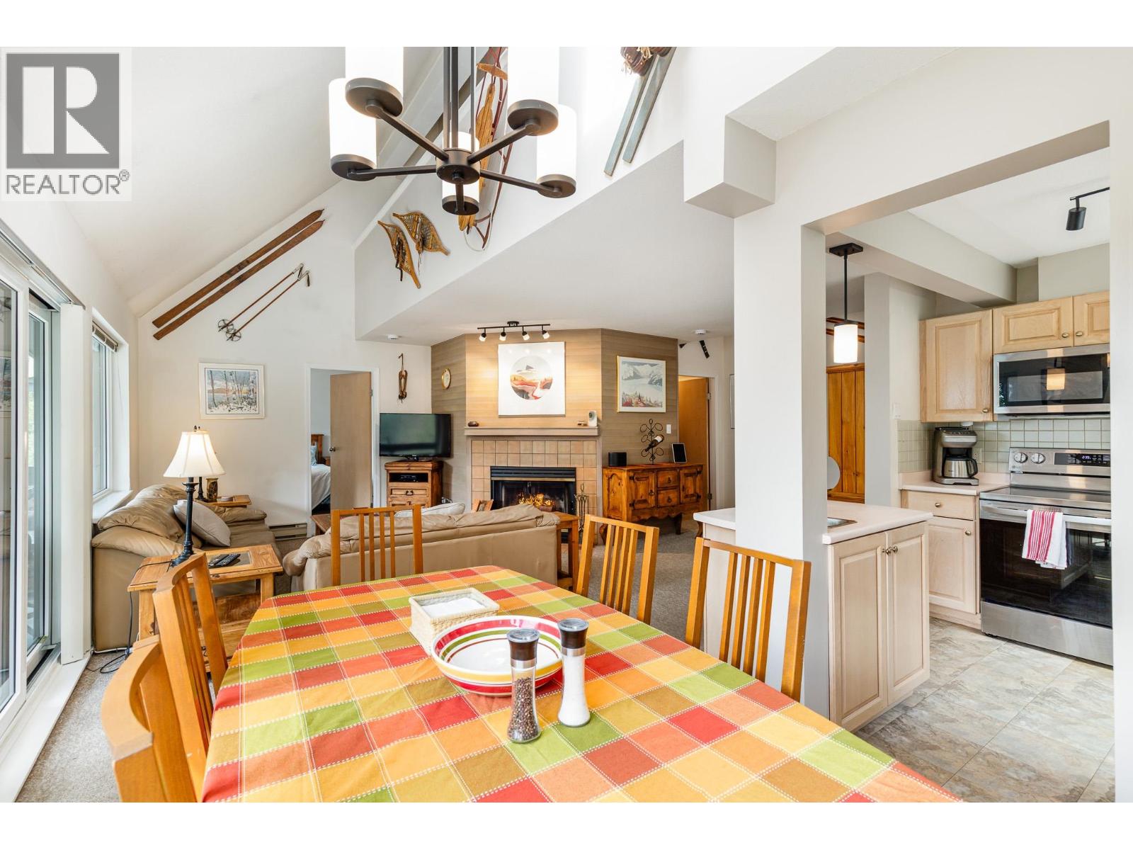 30 2544 Snowridge Circle, Whistler, British Columbia  V8E 0A6 - Photo 9 - R3149983