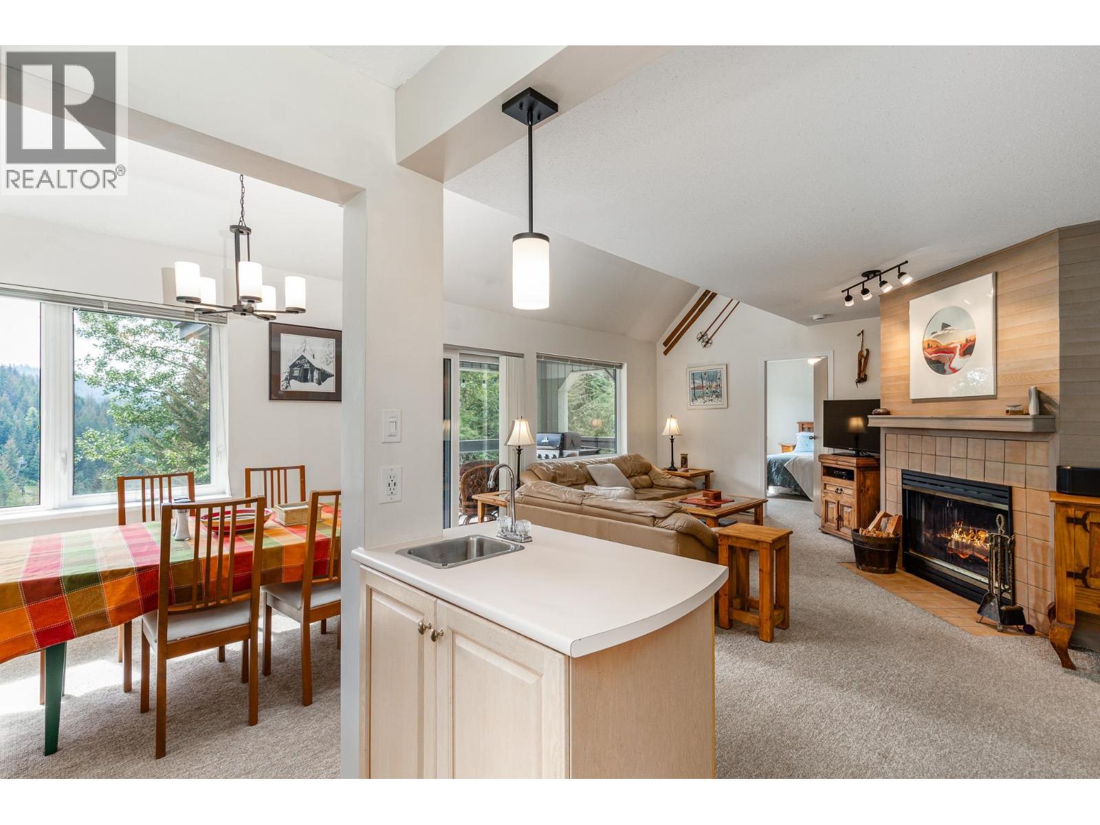 30 2544 Snowridge Circle, Whistler, British Columbia  V8E 0A6 - Photo 7 - R3149983