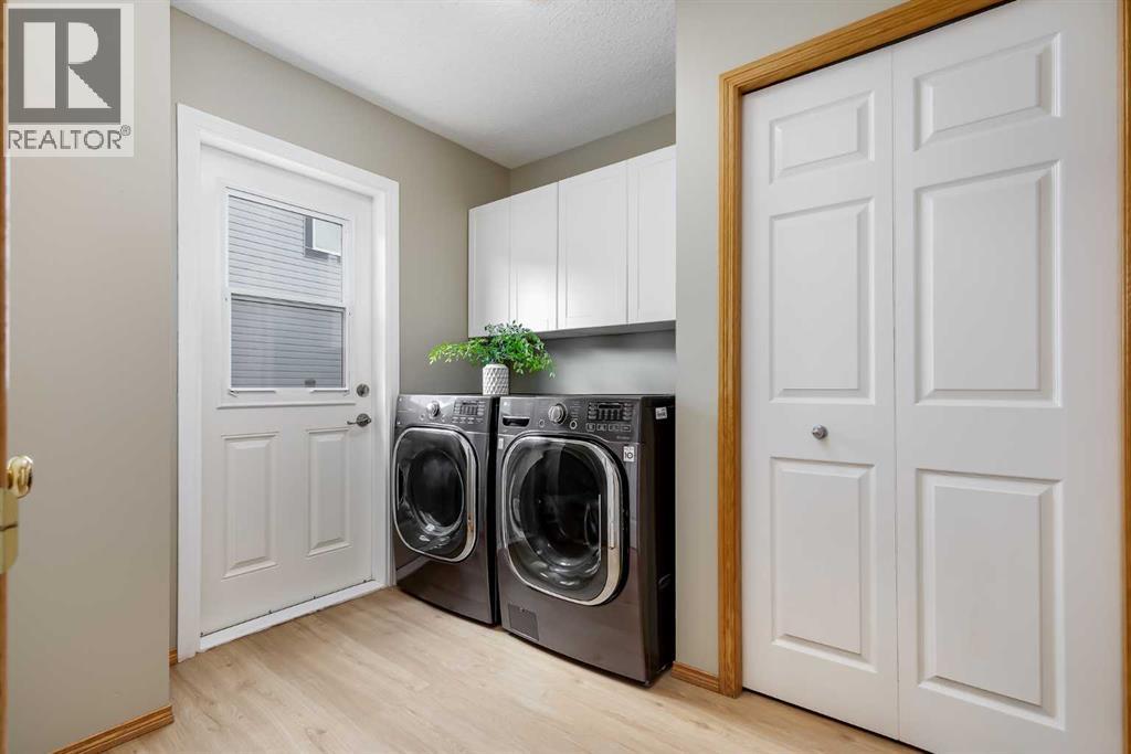 249 Scotia Point NW, Calgary, Alberta  T3L 2B1 - Photo 21 - A2329043