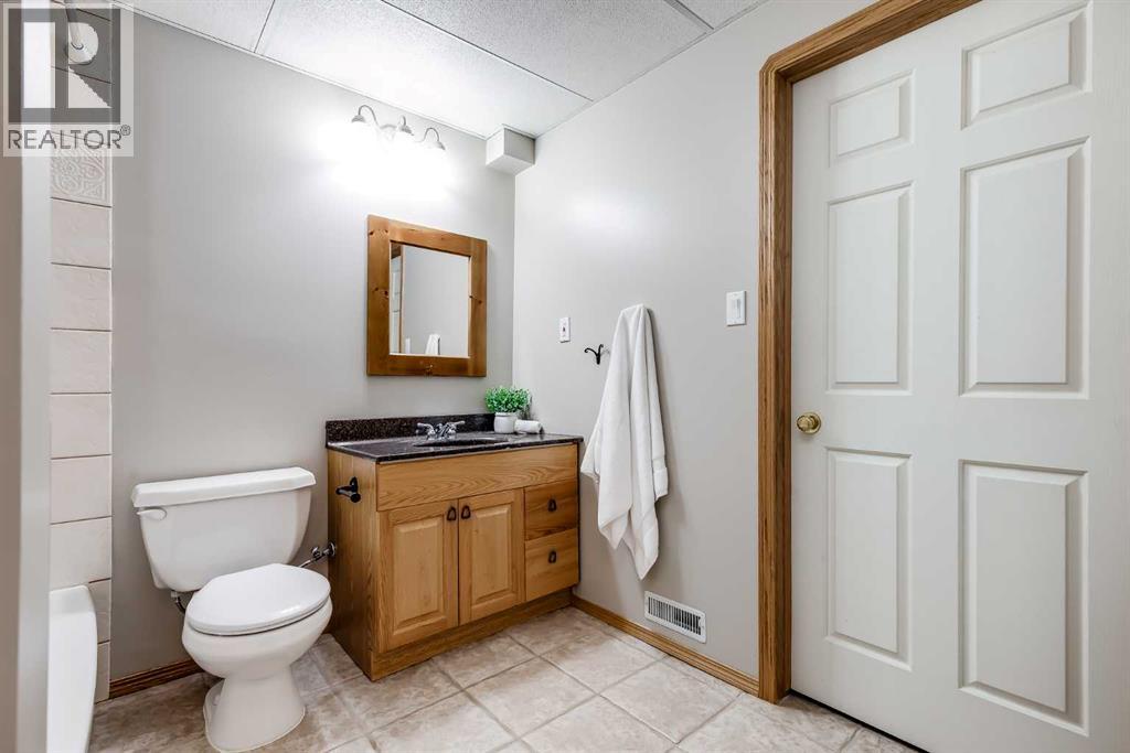 249 Scotia Point NW, Calgary, Alberta  T3L 2B1 - Photo 40 - A2329043