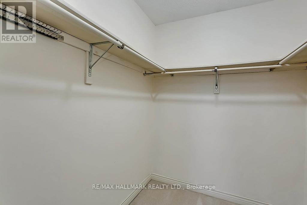 1361 Monks Passage, Oakville, Ontario  L6M 1K7 - Photo 17 - W13610318