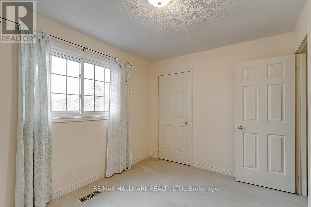 1361 Monks Passage, Oakville, Ontario  L6M 1K7 - Photo 18 - W13610318