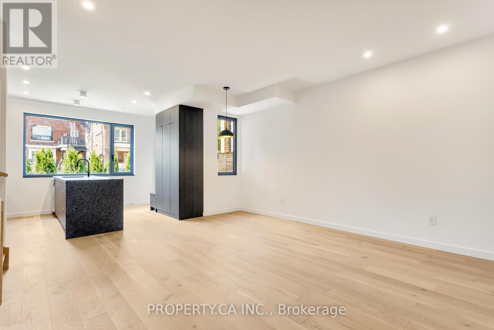 Unit #1 - 301 Keele Street, Toronto, Ontario  M6P 2K5 - Photo 10 - W13610324